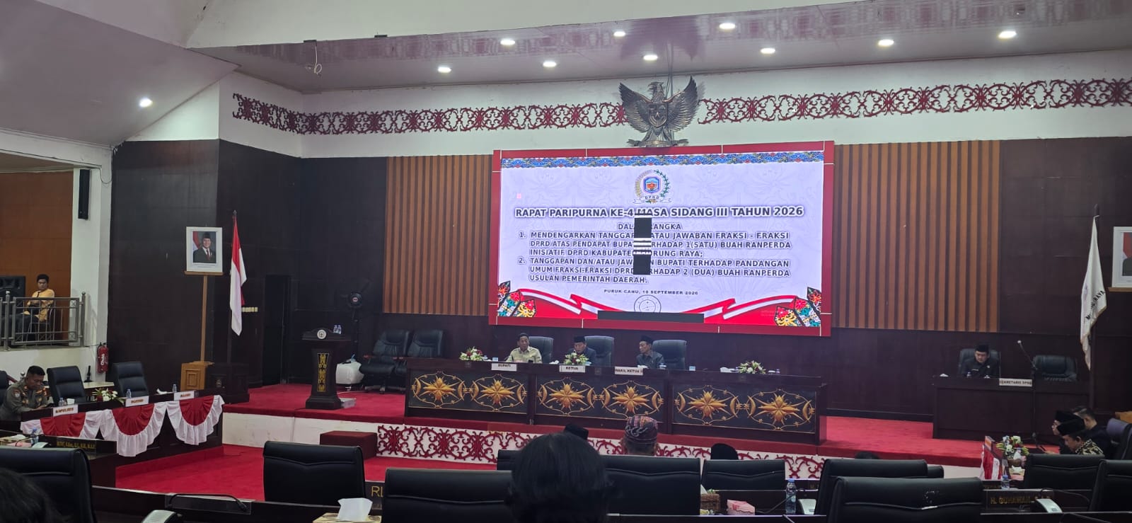 Foto SIDANG PARIPURNA
